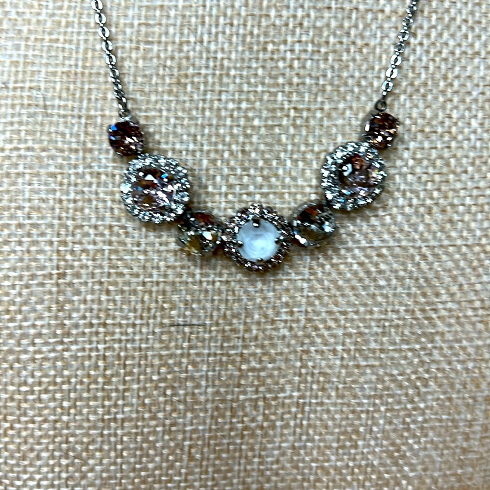 🍁NWOT Sorrelli Crystal Tennis necklace